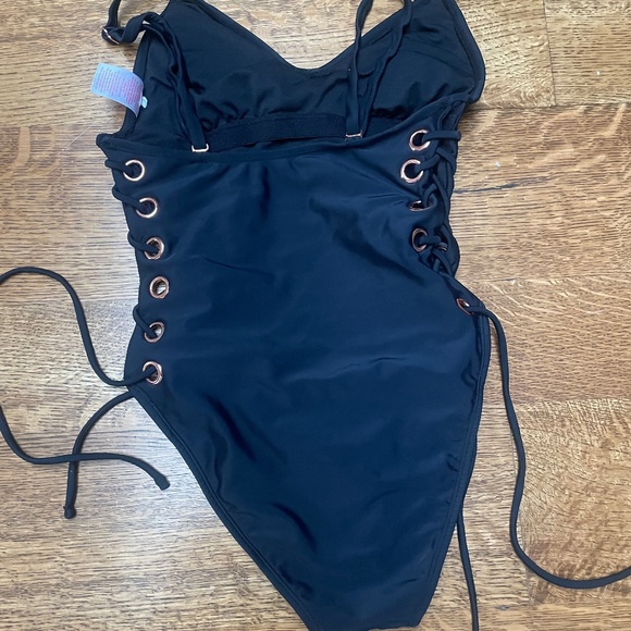 Xhilaration 1 piece Black bathing Suit with rose gold Grommets and ties on sides - Picture 3 of 6